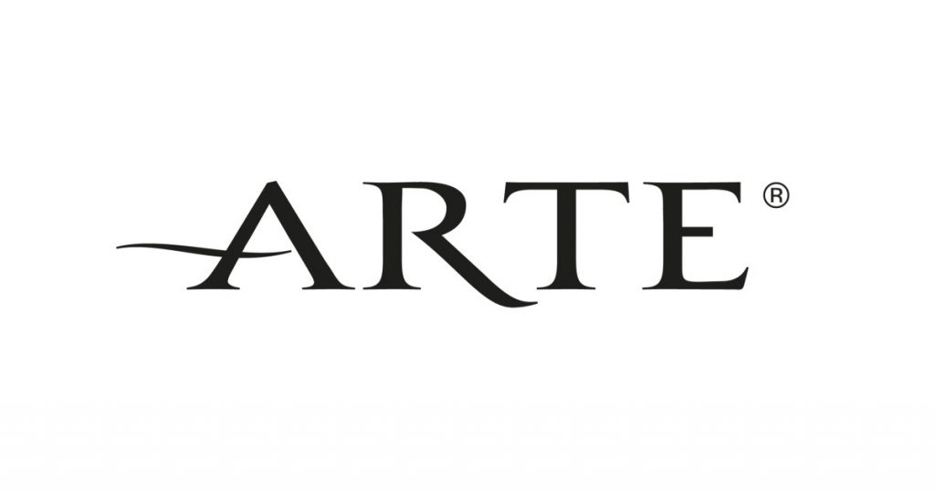 Arte brand logo in black serif letters with a decorative swoosh under the A and a small registered trademark symbol.